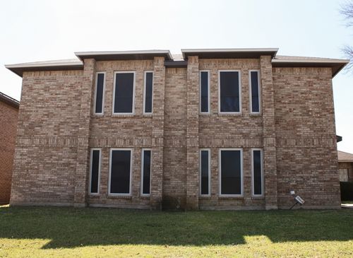 720 Cresent Dr, Desoto, TX, 75115-8000 | Card Image