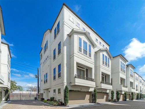5469 Larkin St, Houston, TX, 77007-1803 | Card Image