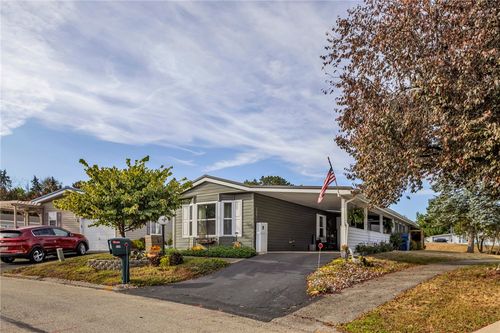 326 Glendale Ln, Murrysville, PA, 15668-9731 | Card Image