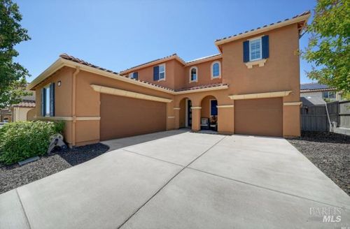 5291 Finkas Ln, Fairfield, CA, 94533-1556 | Card Image