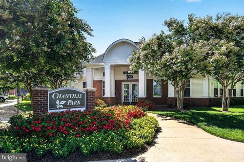 325-3830 Lightfoot St, CHANTILLY, VA, 20151-3020 | Card Image
