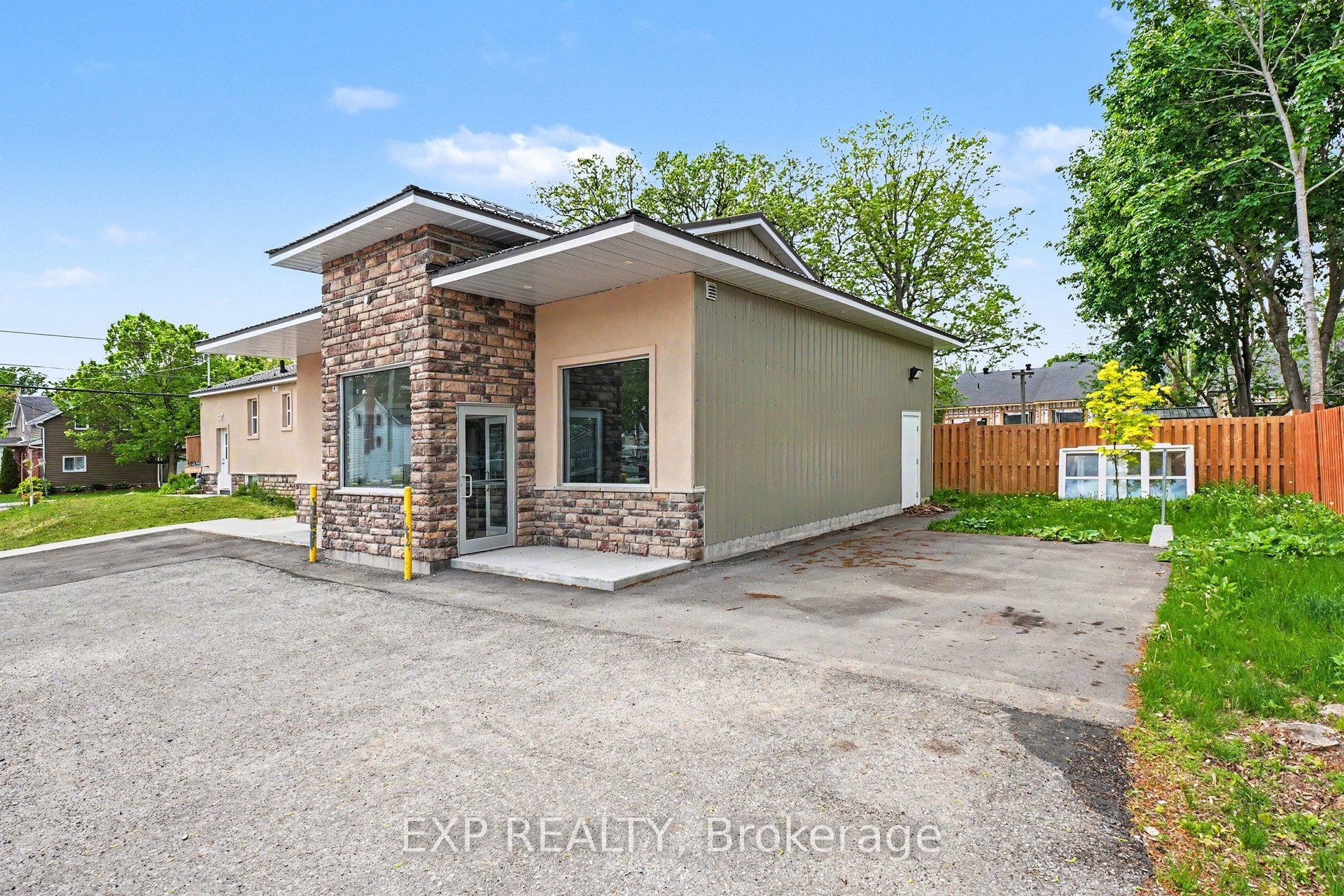 Commercial Sale in Mississippi Mills 2