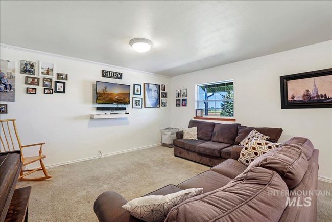 294 N 950 E, House other with 4 bedrooms, 3 bathrooms and 2 parking in Declo ID | Image 14