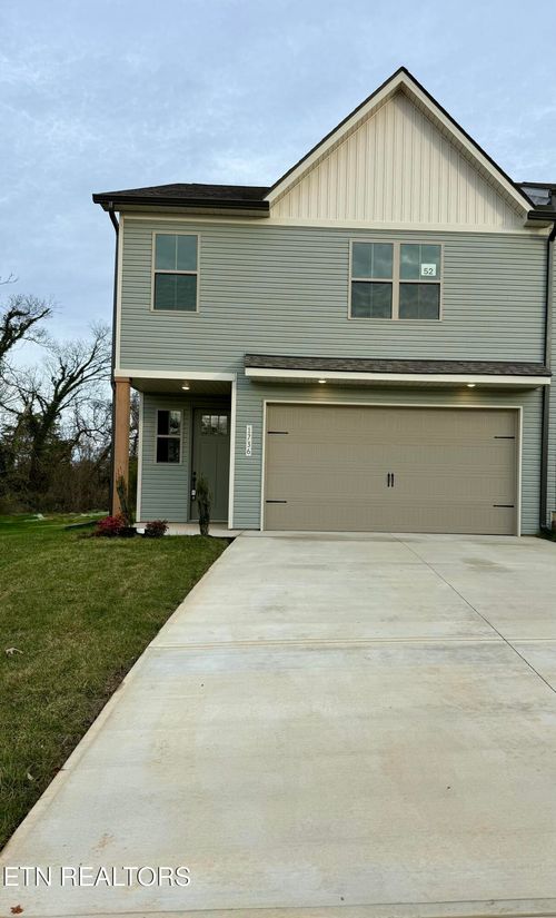 1736 Bennett Village Dr, Maryville, TN, 37804-2100 | Card Image