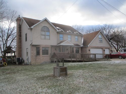 1864 N 2753rd Rd, Ottawa, IL, 61350-9702 | Card Image