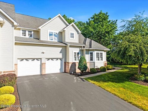 35 Sharon Dr, Moosic, PA, 18507-1719 | Card Image