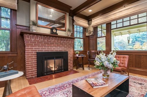 9 Harkness Rd, Pelham, MA, 01002-9704 | Card Image