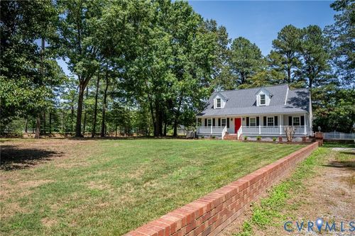 10110 Holly Rd, Mechanicsville, VA, 23116-4007 | Card Image