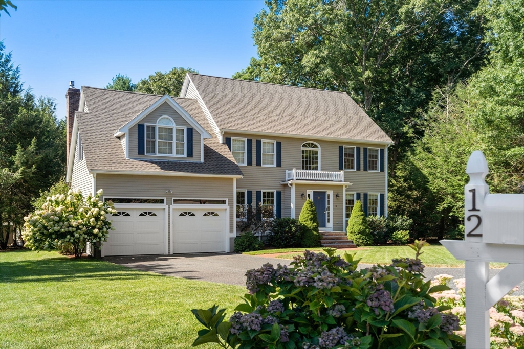 Newport Ln, Medfield, MA 02052
