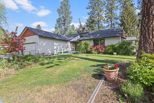 3529 E Mountain View Dr, Post Falls, ID, 83854-7470 | Card Image