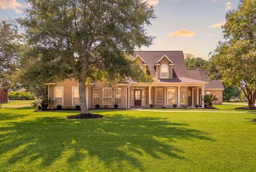 8480 Anastasia Avenue, Beaumont, TX, 77705 | Card Image