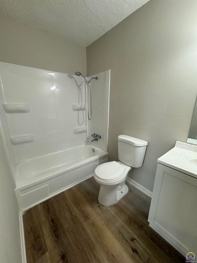 1125 Sw Polk St, Condo with 0 bedrooms, 0 bathrooms and 30 parking in Topeka KS | Image 14