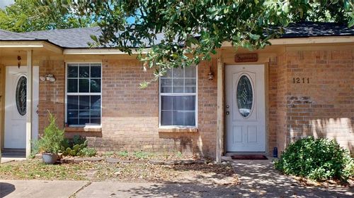 1211 Georgia Street, College Station, TX, 77840 | Card Image
