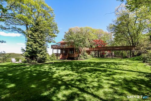10 Hillcrest Ct, Ridgefield, CT, 06877-3019 | Card Image