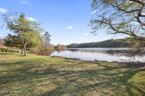 208 Lakeview Ct, Forked River, NJ, 08731-4275 | Card Image