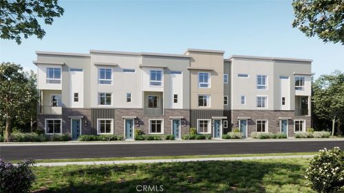 7264 Pointbreak Dr, Huntington Beach, CA, 92647-8698 | Card Image