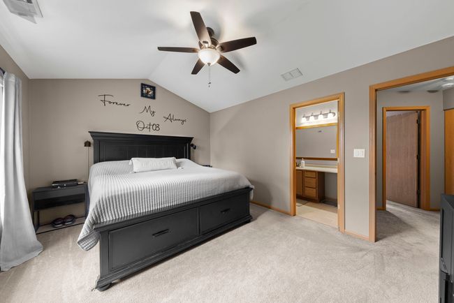 24101 Pear Tree Cir, Condo with 2 bedrooms, 2 bathrooms and 1 parking in Plainfield IL | Image 13