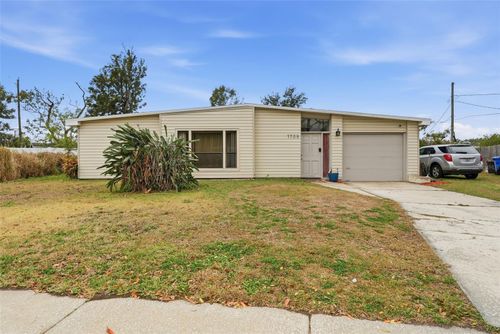 1709 Carnegie Cir, TAMPA, FL, 33619-5623 | Card Image