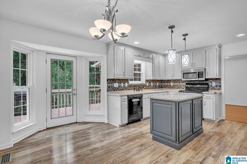 5960 Swann Rd, MOUNT OLIVE, AL, 35117-3637 | Card Image