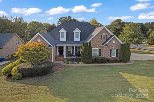3261 Fairmead Dr, Concord, NC, 28025-0434 | Card Image