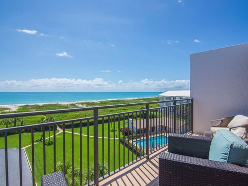 5e-1480 Ocean Dr, Vero Beach, FL, 32963-5356 | Card Image