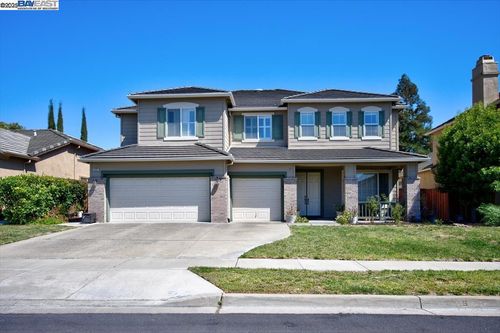 5481 Aspen St, Dublin, CA, 94568-7677 | Card Image