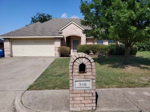 516 Bluebird Lane, Red Oak, TX, 75154 | Card Image