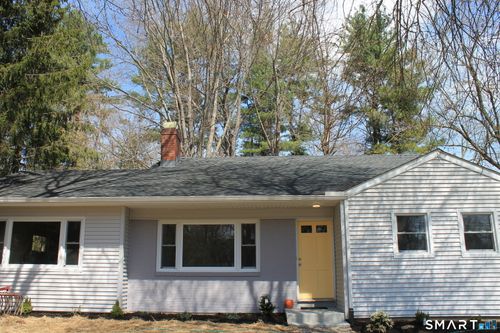 134 Sunset St, Windsor Locks, CT, 06096-2412 | Card Image