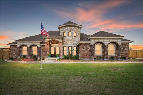 1406 E Fm 1717, Kingsville, TX, 78363-2911 | Card Image