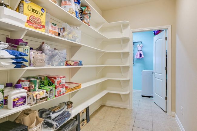 HUGE pantry! | Image 11