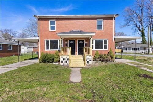 1502 Victory Blvd, Portsmouth, VA, 23702-3121 | Card Image