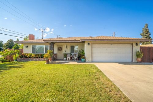1605 E Caroline St, Ontario, CA, 91764 | Card Image