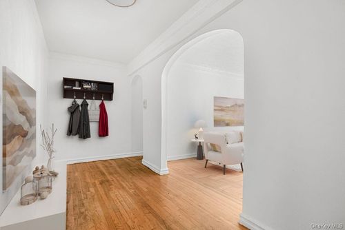 1-j-43-01 46th Street, New York, NY, 11104 | Card Image