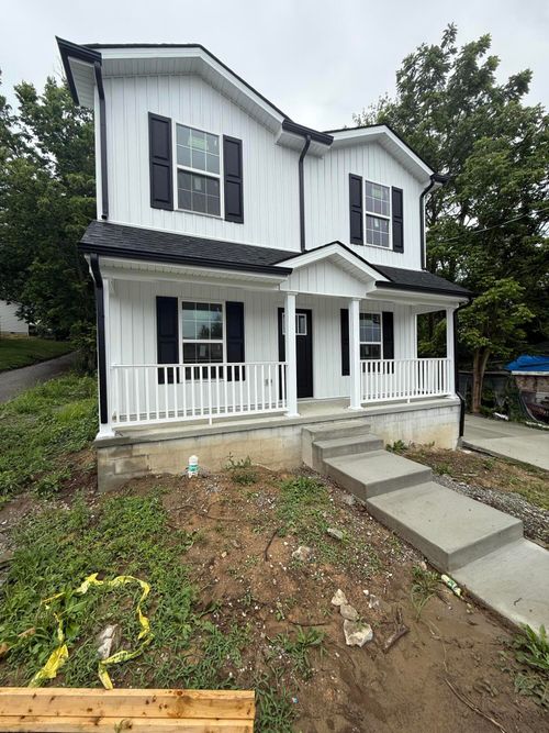 820 Linden St, Richmond, KY, 40475-1924 | Card Image
