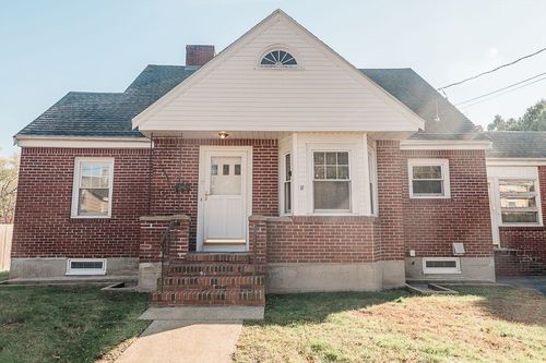 7 Park St, South Hamilton, MA, 01982-1803 | Card Image