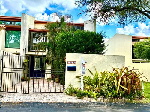 10483 Sw 78th St, Miami, FL, 33173-2908 | Card Image