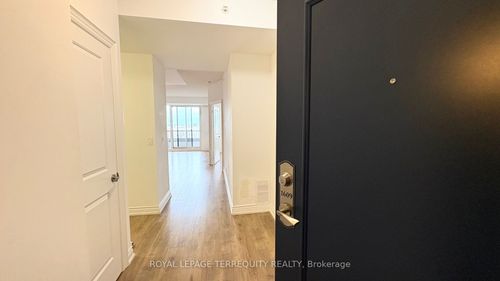 1609-38 Cedarland Dr, Markham, ON, L6G0G7 | Card Image