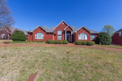 142 Larkwood Dr, Jackson, TN, 38305-7545 | Card Image