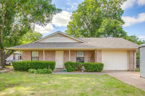 1834 Melinda Myrl Dr, Sanger, TX, 76266-5007 | Card Image