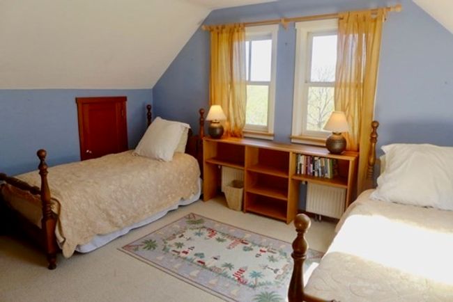 31 S Ridge Rd, House other with 3 bedrooms, 2 bathrooms and 2 parking in Chilmark MA | Image 14