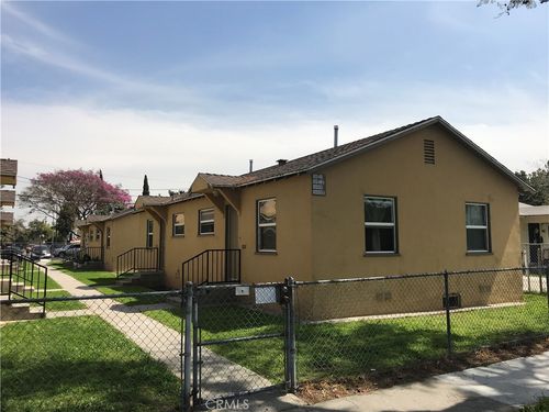 6548 Specht Ave, Bell Gardens, CA, 90201-1628 | Card Image