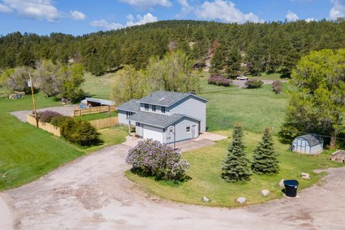 2007 E Cleveland St, Sundance, WY, 82729-5294 | Card Image