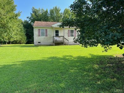 7084 Hunting Creek Road, House other with 2 bedrooms, 1 bathrooms and null parking in Nathalie VA | Image 1