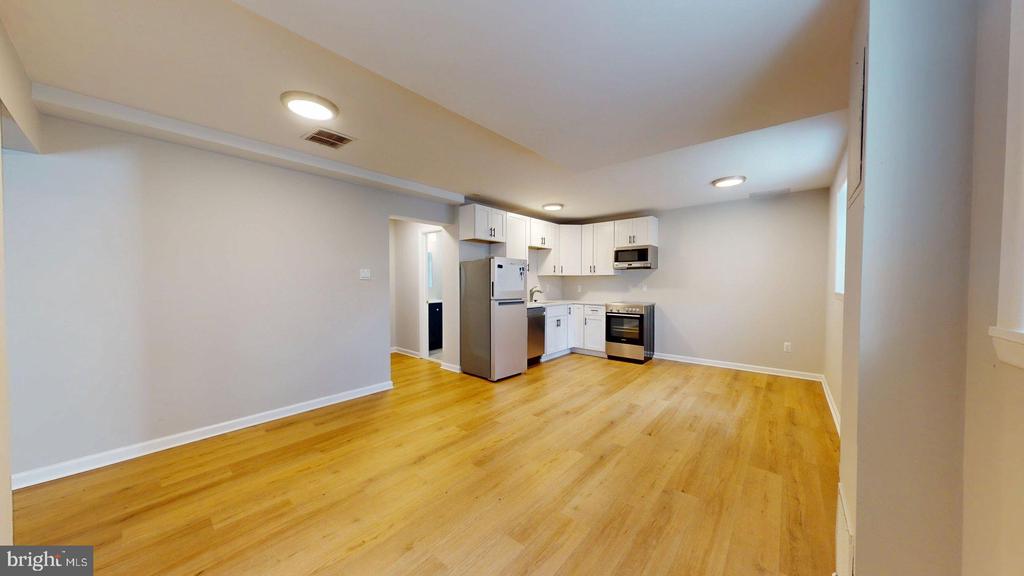 Residential Lease in ARLINGTON 3