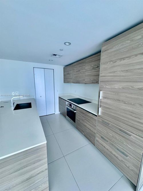 unit-1604-1300 S Miami Ave, Miami, FL, 33130-4473 | Card Image