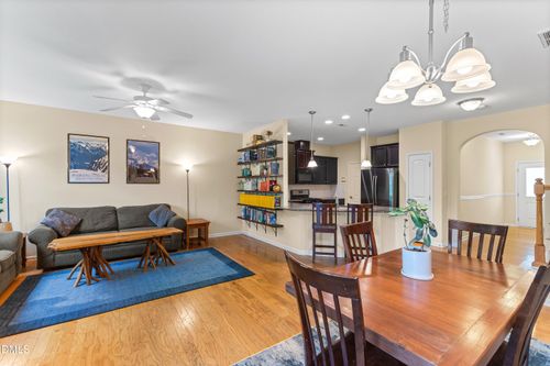 34 Argonaut Dr, Durham, NC, 27705-6195 | Card Image