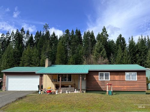 402 Cedar Dr, Pierce, ID, 83546-5003 | Card Image