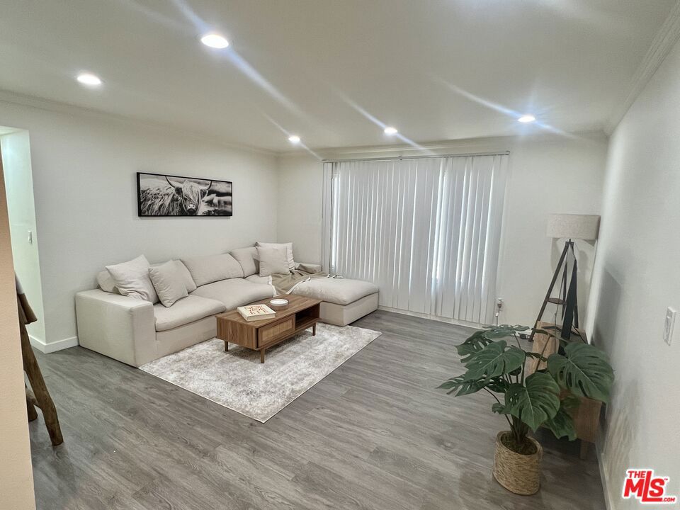 Residential Lease in Glendale 2
