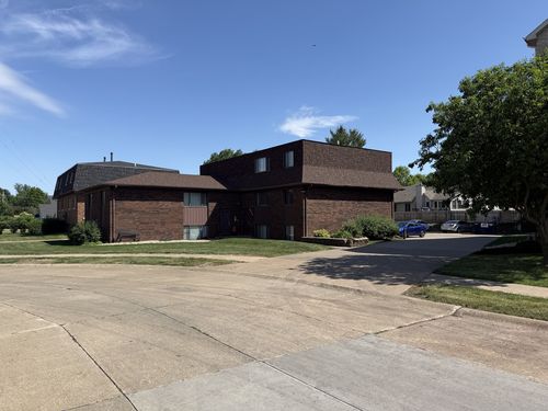 4-3405 Holiday Court, Bettendorf, IA, 52722 | Card Image