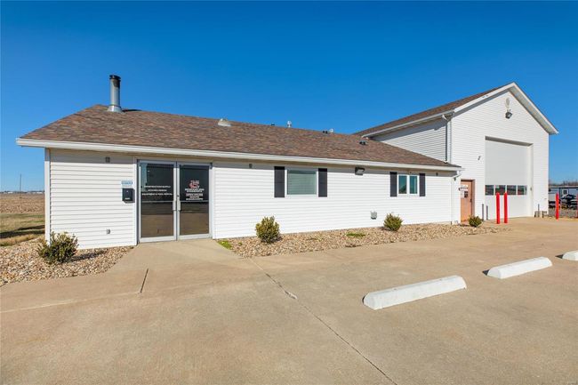 1665 S State St, Home with 0 bedrooms, 0 bathrooms and null parking in Jerseyville IL | Image 48